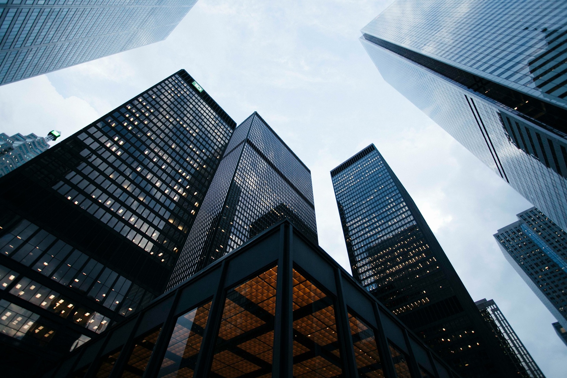 건물 자산 · 시설 관리